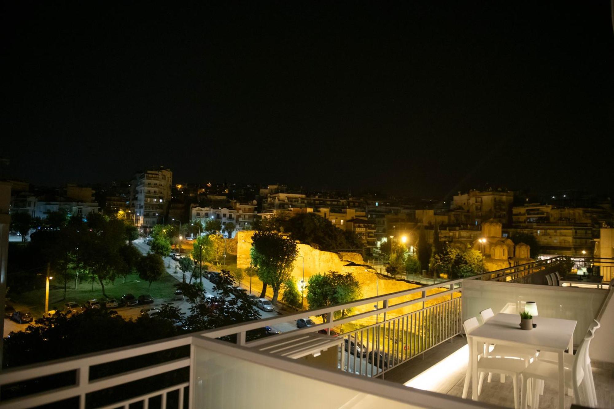 Skia Luxury Living Above The Walls Salonicco Esterno foto